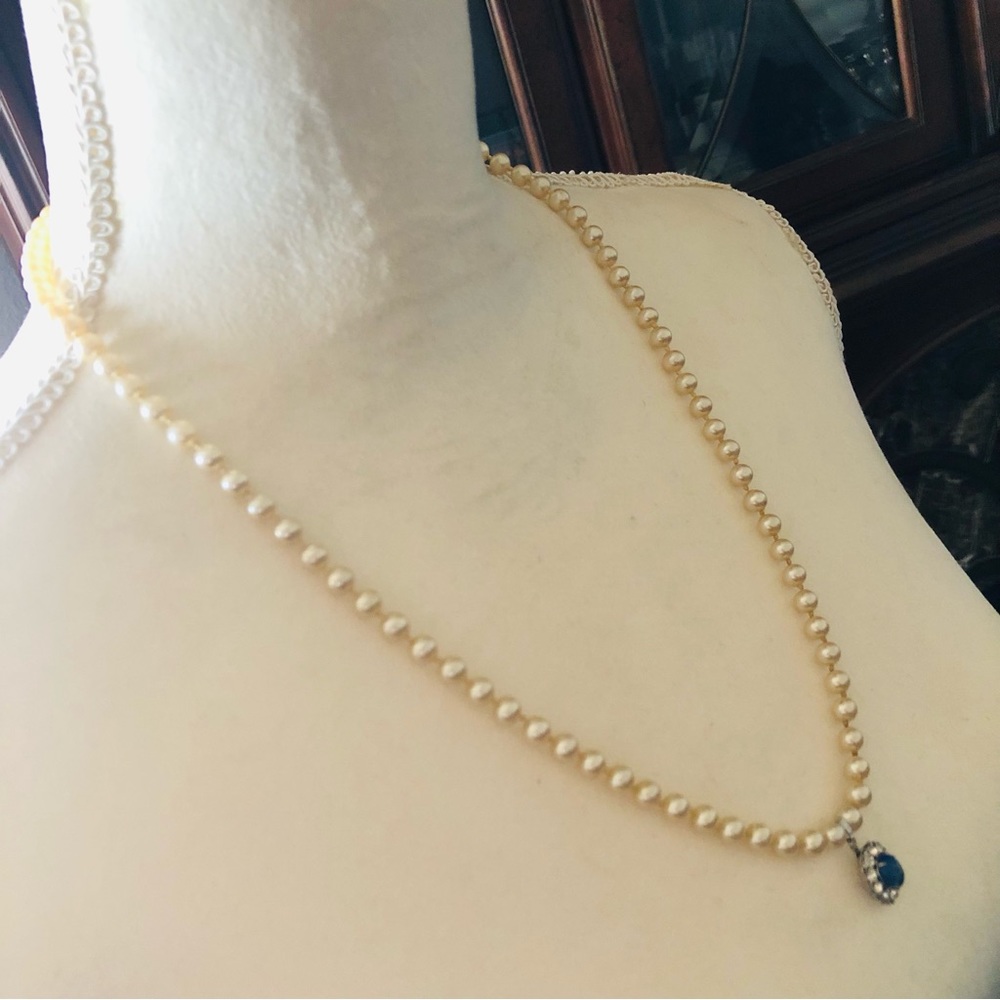 Vintage Germany hand knotted glass Pearl star sapphire pendant necklace - Picture 3 of 14